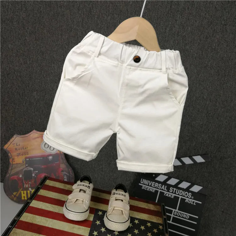 Shorts für Jungen & Mädchen in den Farben schwarz & weiß