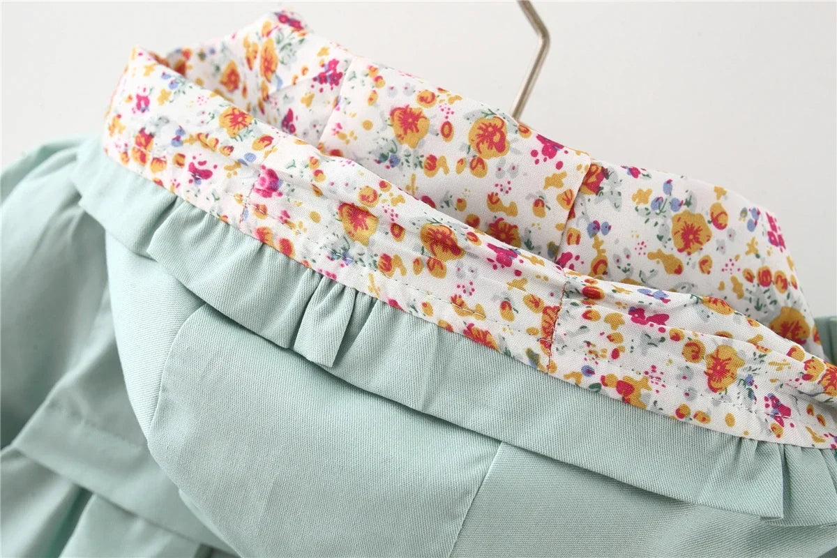 Mädchen Kapuzenjacke mit Blumenfutter – 8 Farben