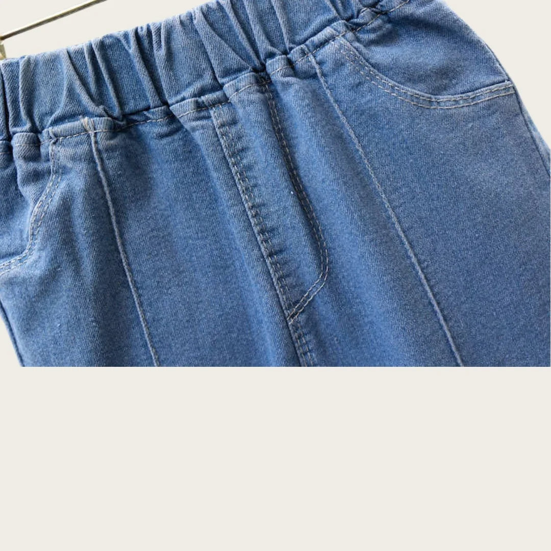 Zauberhafte Kinder-Jeans "Fröhliche Schleifen"