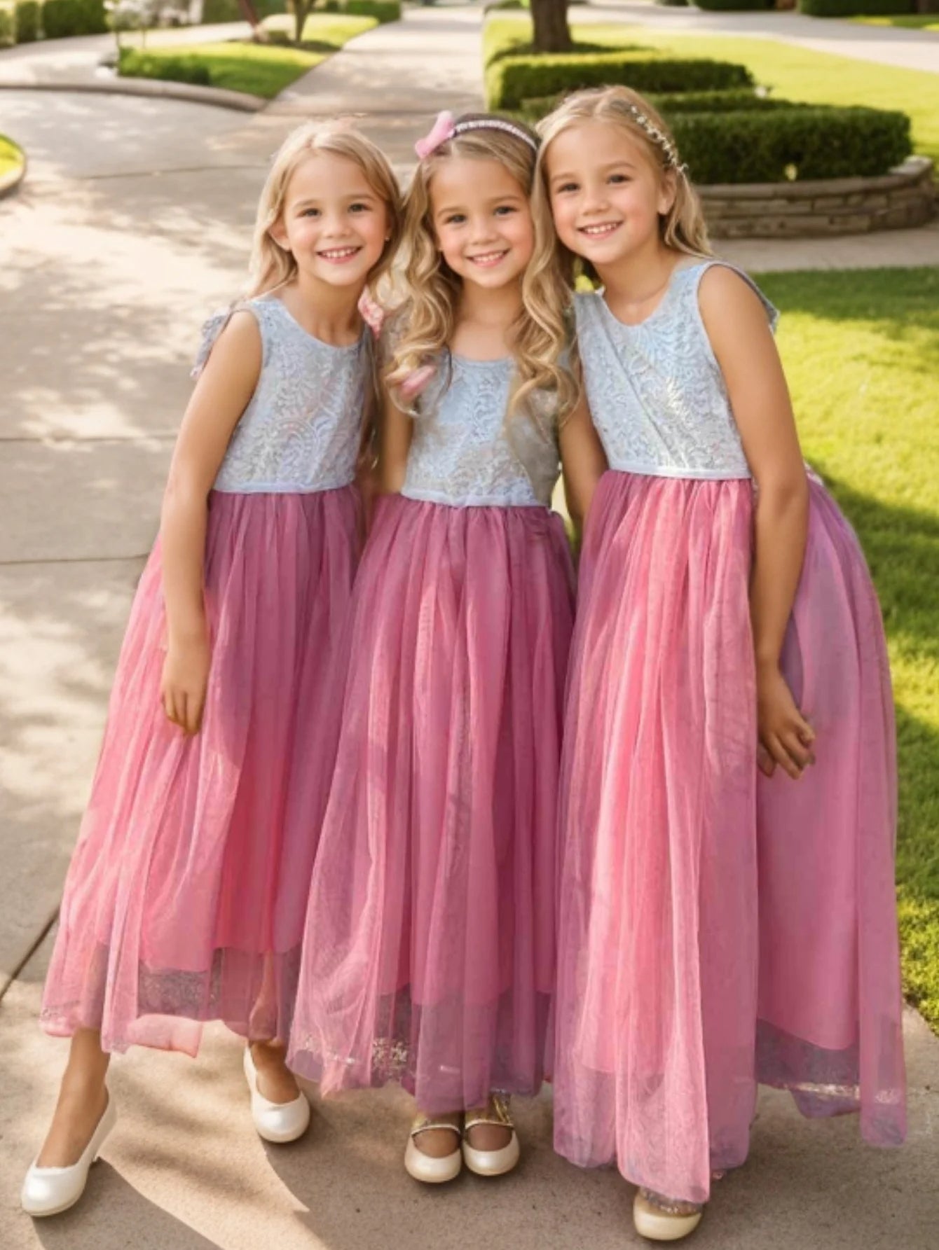 Zauberhaftes Mädchenkleid „Lia“