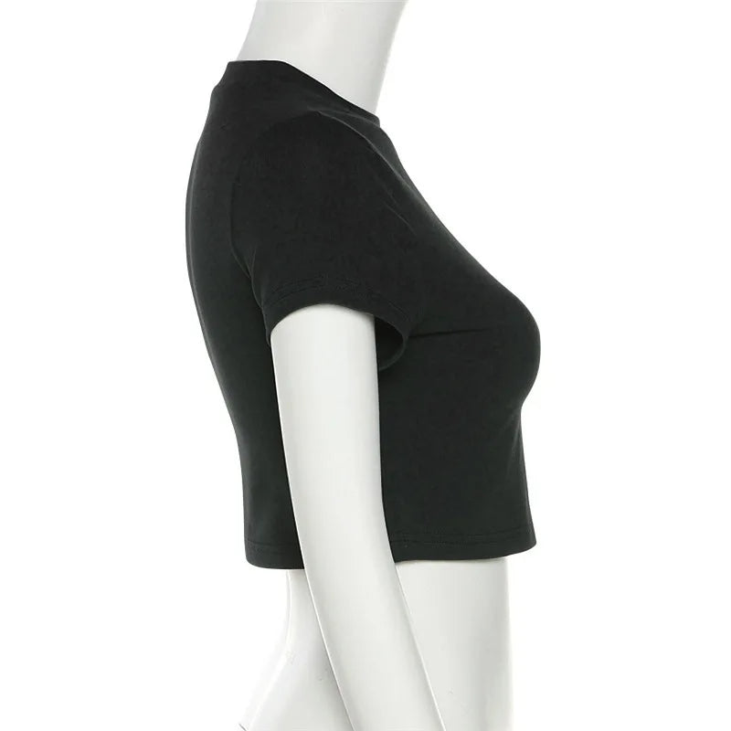 Milano Crop T-Shirt – Trendige Jugendmode für Mädchen & Teenager