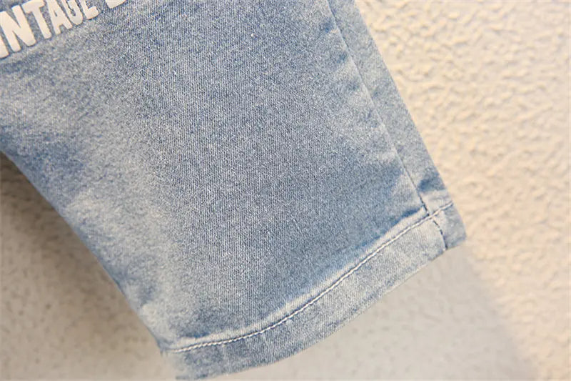 Kinder-Set „Urban Style“ – Bequemes T-Shirt & Jeans-Shorts