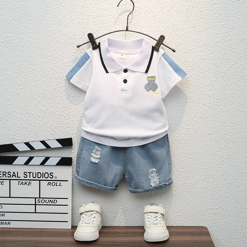 Sommer-Outfit für Jungen 2-teilig in modernen Designs