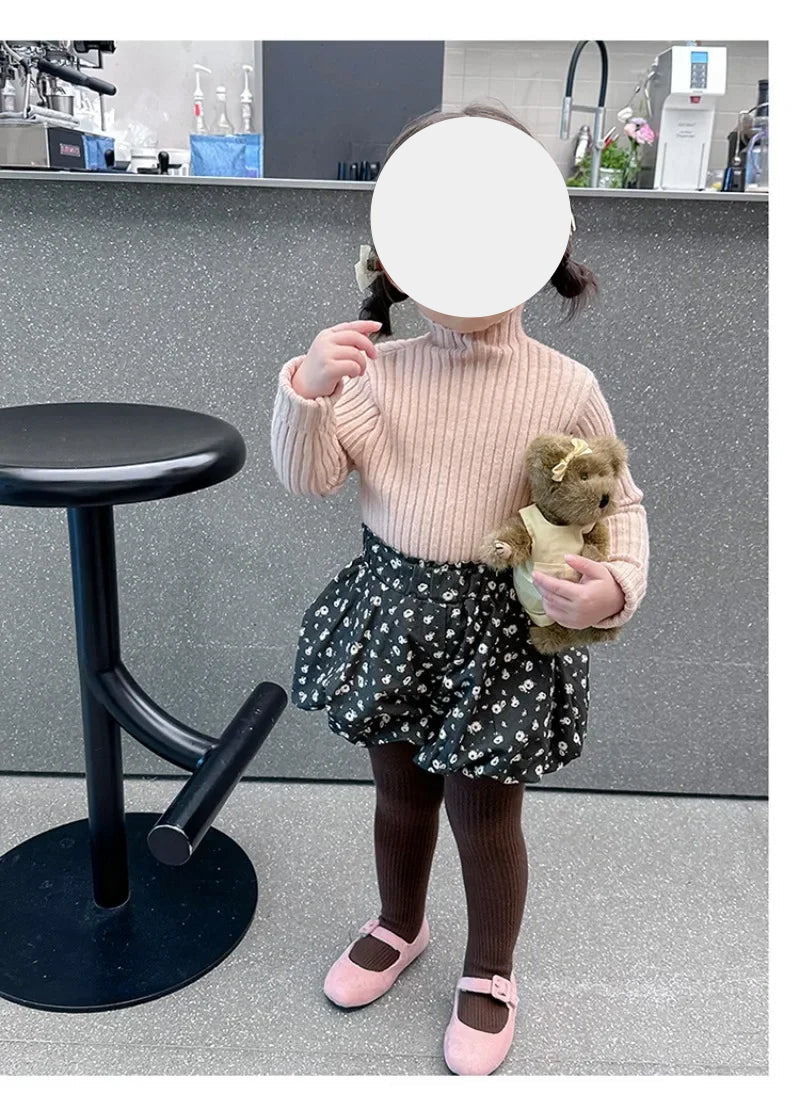 Kuschelweicher Komfort - Der Modern Kid Strickpullover