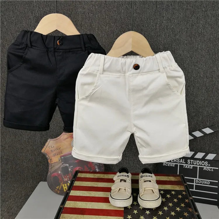 Shorts für Jungen & Mädchen in den Farben schwarz & weiß