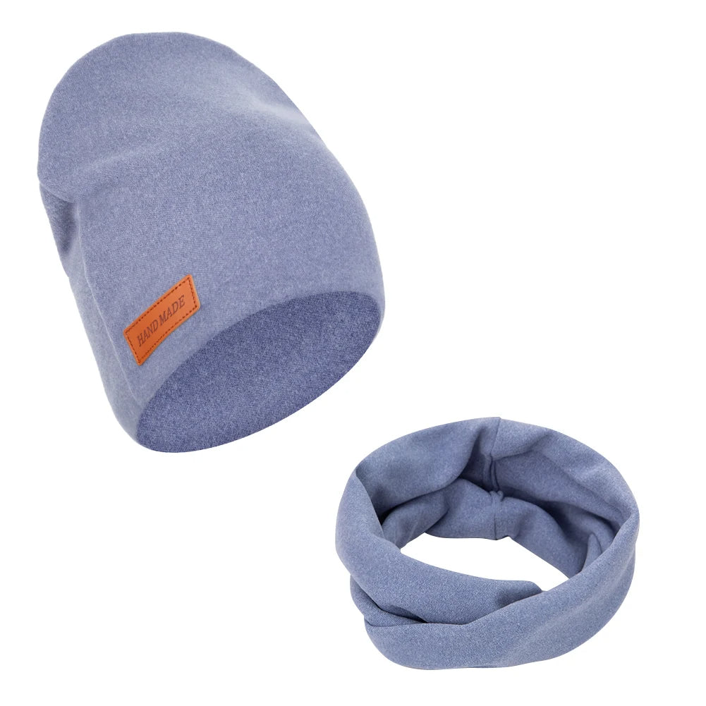 Handgemachtes Set aus Mütze & Halstuch für Kinder