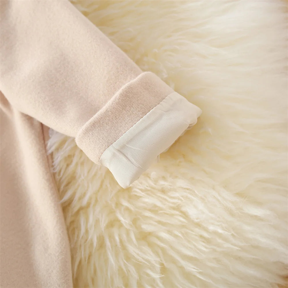 Kuschelweicher Baby-Traum Mantel