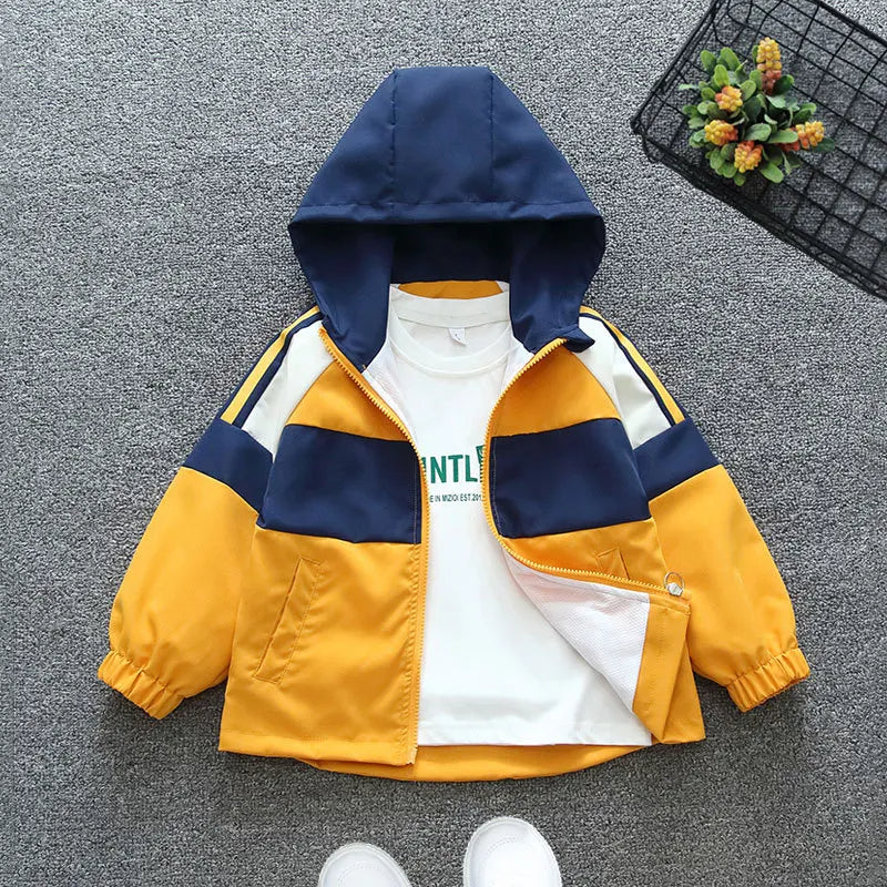 Stylische Jungen-Jacke mit Kapuze – wasserabweisend & praktisch