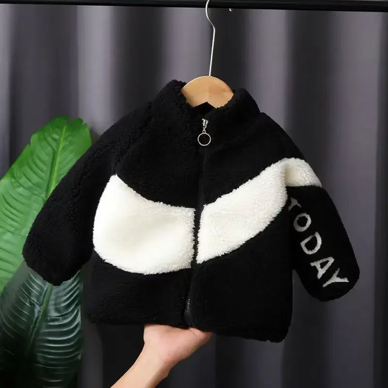 Kuscheltraum Jacke – Der perfekte Begleiter für kleine Abenteurer