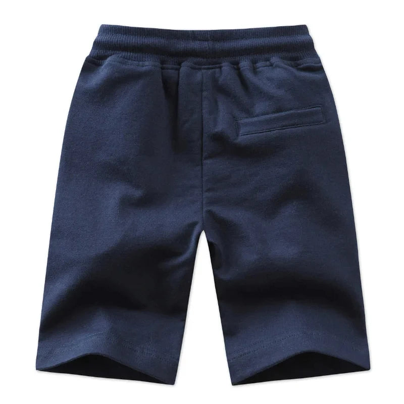 Sportliche Shorts für Jungen in verschiedenen Farben