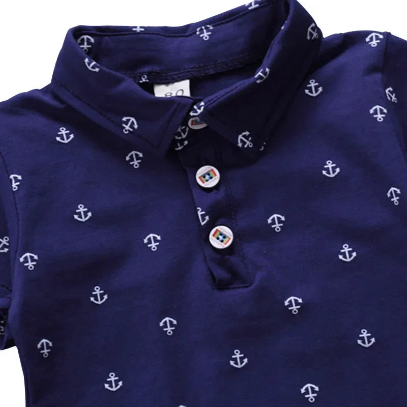Poloshirt mit Anker-Motiven in verschiedenen Farben