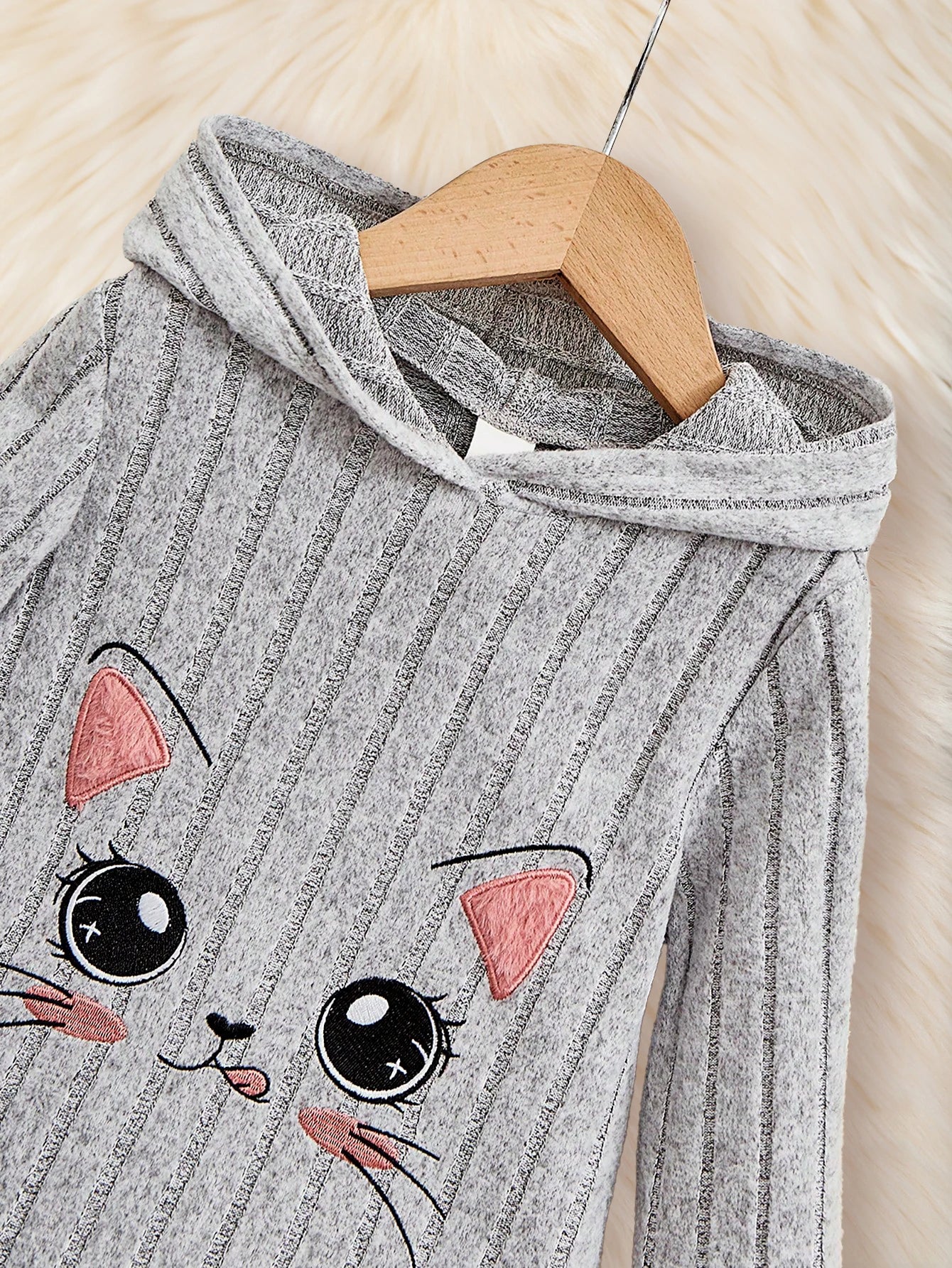 Kuscheliger Katzen-Hoodie für Kinder