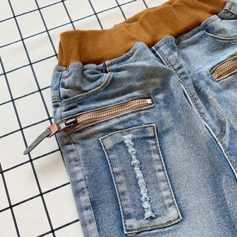 Jeanshose Light Denim mit Hosenbund im Used-Look