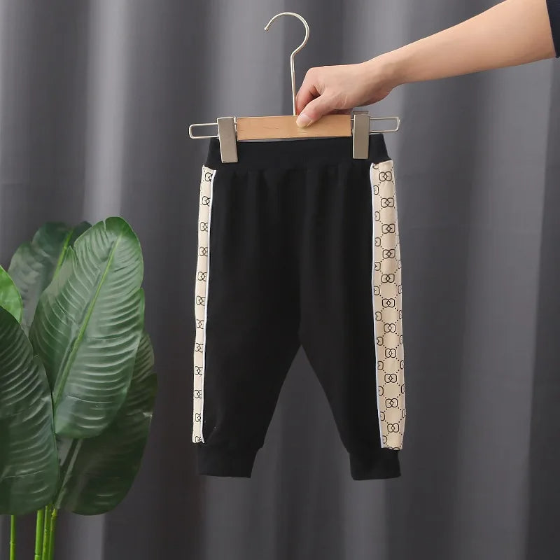 Kinder Set für Jungen – Stilvolles 2-teiliges Outfit