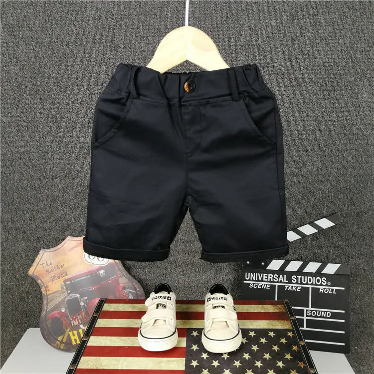 Shorts für Jungen & Mädchen in den Farben schwarz & weiß