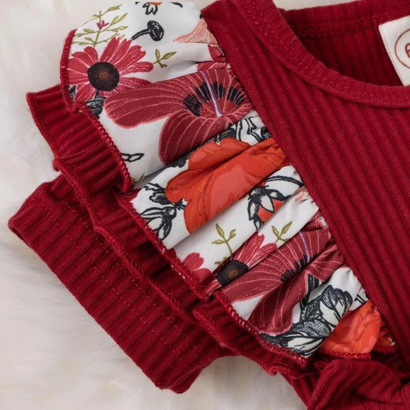 Zauberhafte Baby-Kleidchen-Sets für Mädchen
