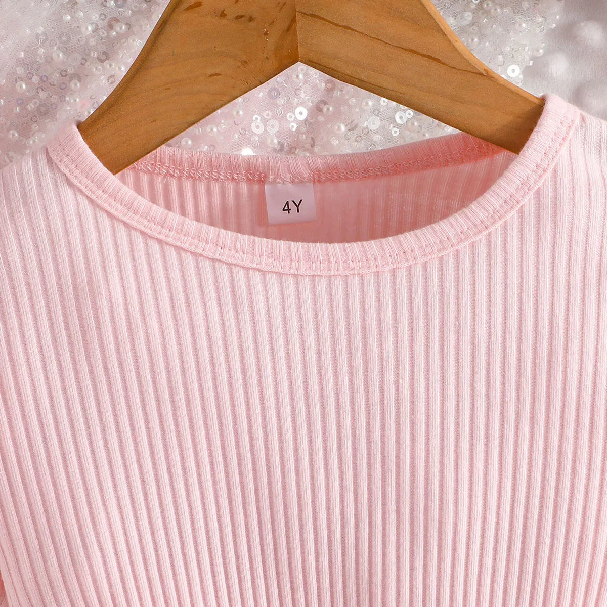 Schmetterlingstraum Kleid – Ein Hauch von Magie für kleine Entdeckerinnen