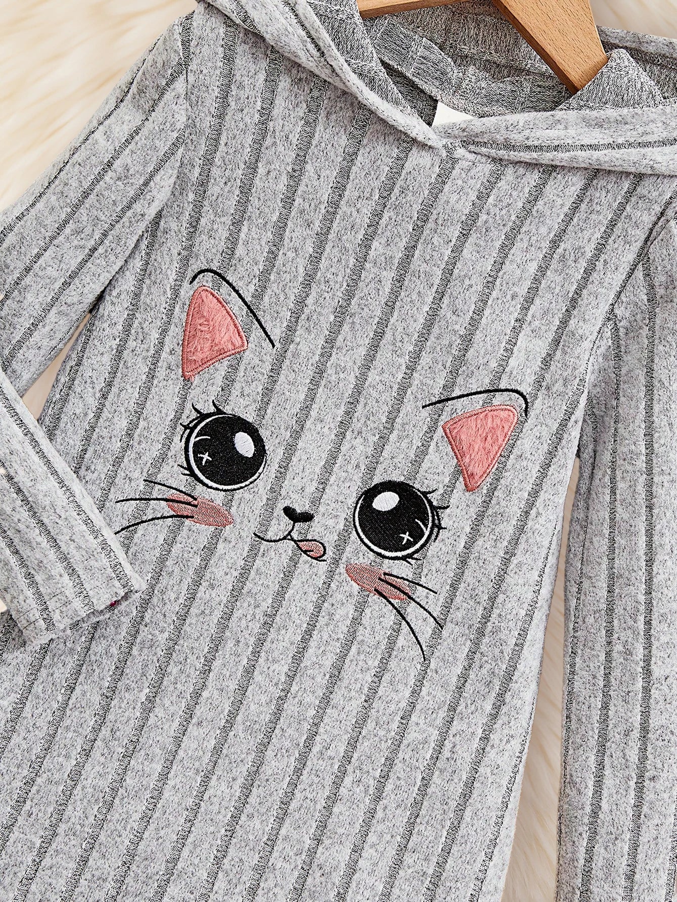 Kuscheliger Katzen-Hoodie für Kinder