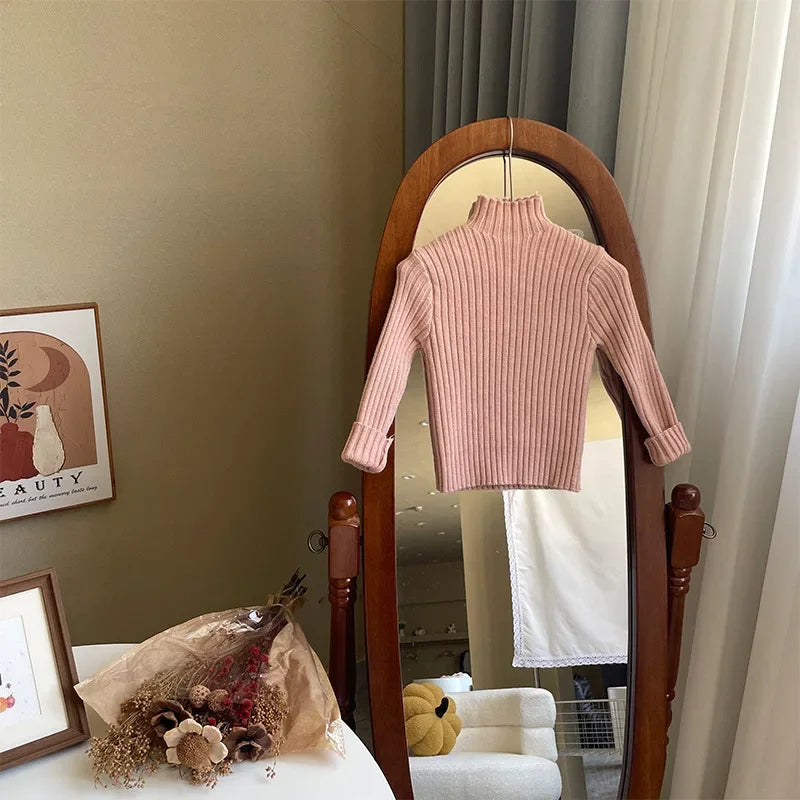 Kuschelweicher Komfort - Der Modern Kid Strickpullover