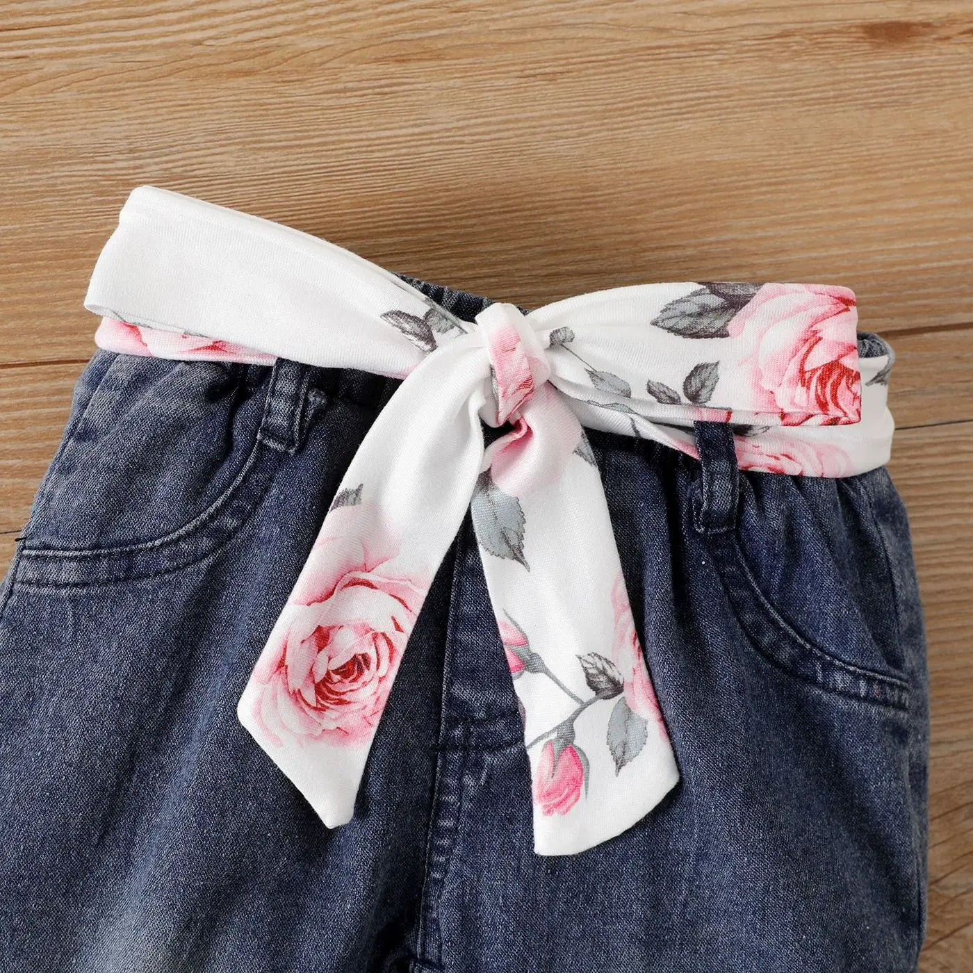 "Blütenzauber" – 3-teiliges Set für Mädchen | Body, Weste und Jeanshose