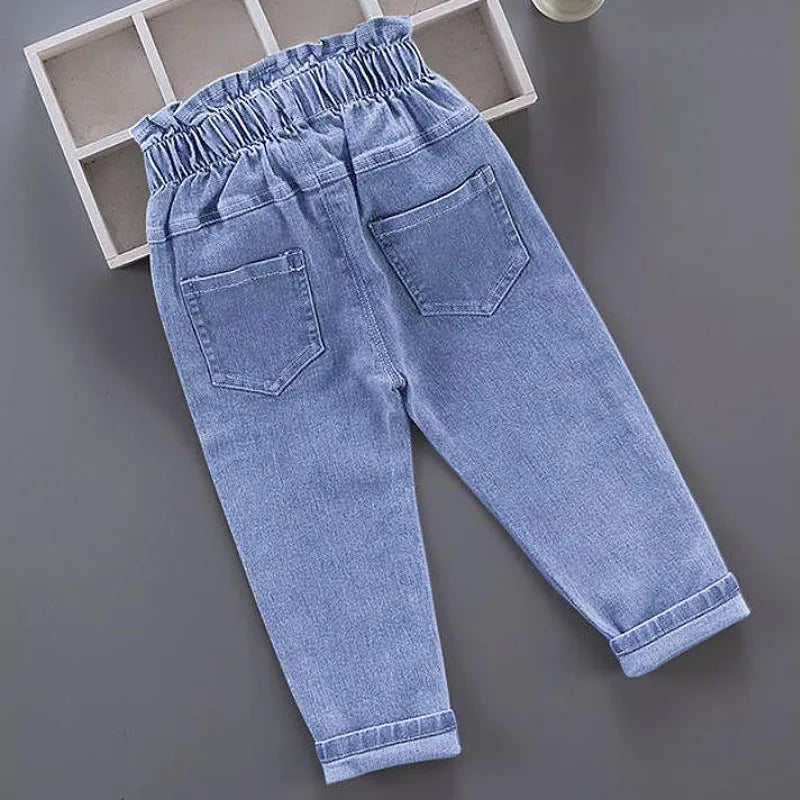Modische Kinder-Jeans für Mädchen