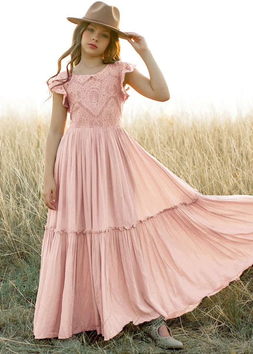 Langes Sommerkleid für Mädchen in zarten Farben