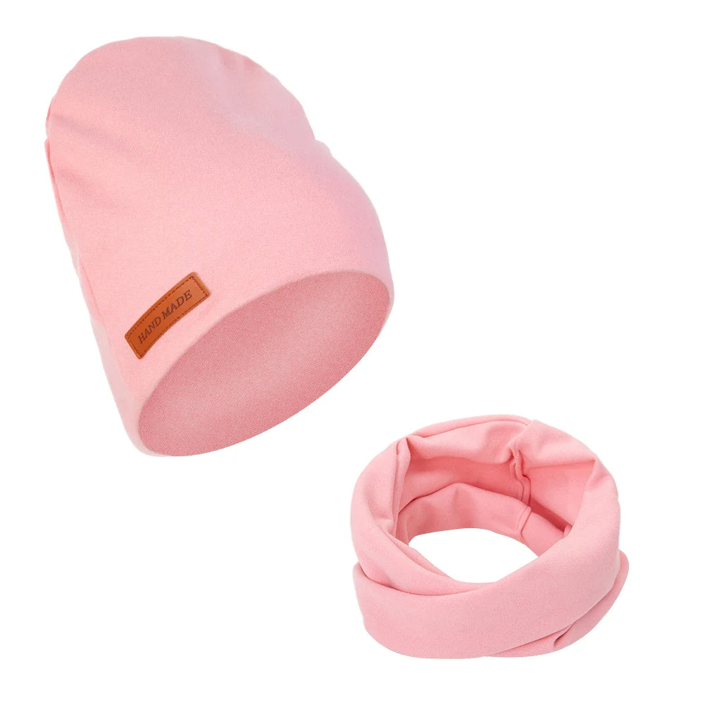 Handgemachtes Set aus Mütze & Halstuch für Kinder