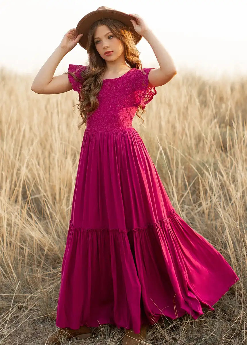 Langes Sommerkleid für Mädchen in zarten Farben