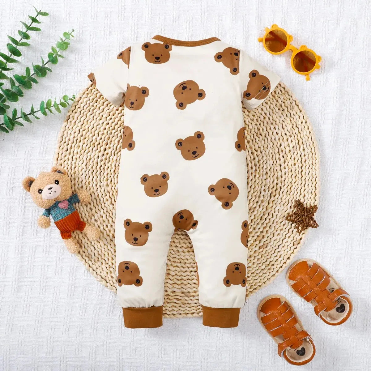 Overall Kurzarm mit Bärenmotiven