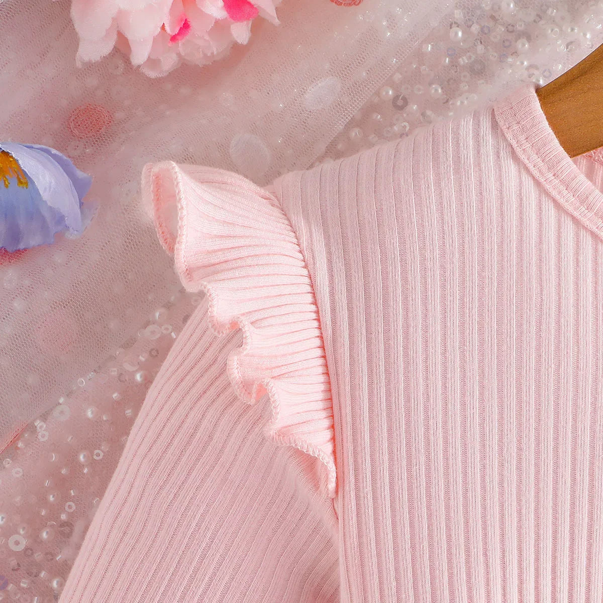 Schmetterlingstraum Kleid – Ein Hauch von Magie für kleine Entdeckerinnen
