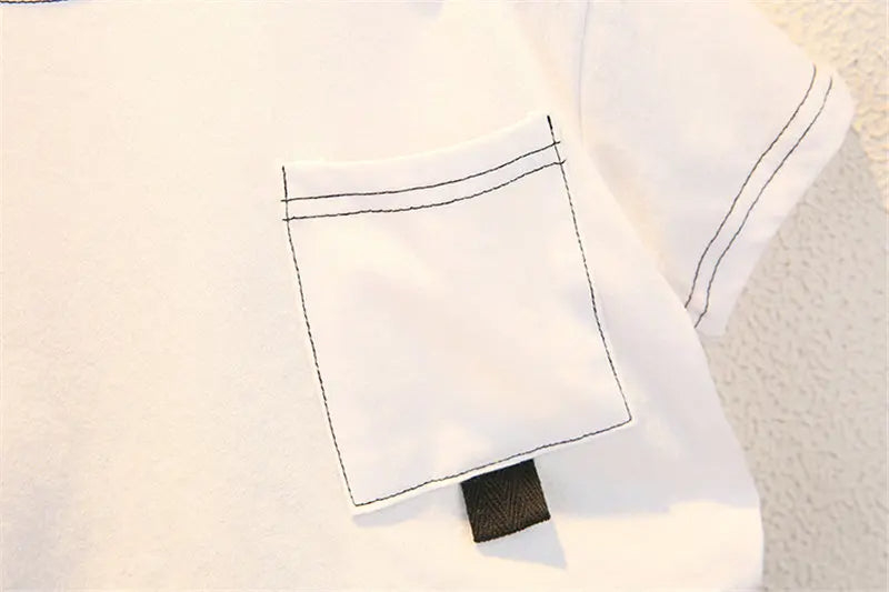 Kinder-Set „Urban Style“ – Bequemes T-Shirt & Jeans-Shorts