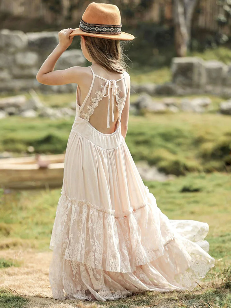 Langes Sommerkleid für Mädchen mit Spitze