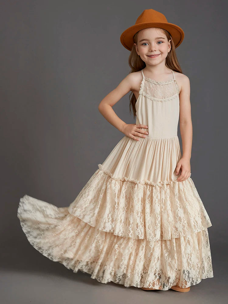 Langes Sommerkleid für Mädchen mit Spitze