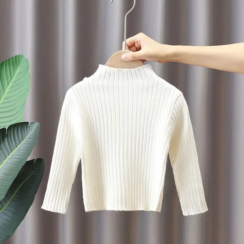 Kuschelweicher Komfort - Der Modern Kid Strickpullover