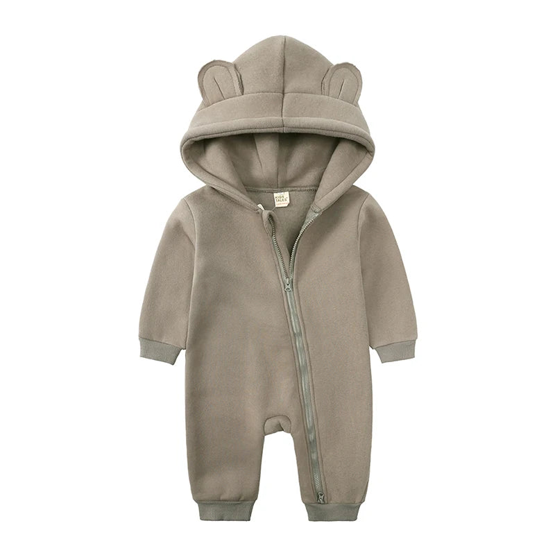 Baby-Overall mit Kapuze – 19 bezaubernde Designs