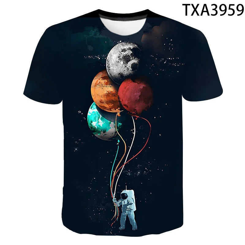 Kinder T-Shirt mit Weltraumdesign