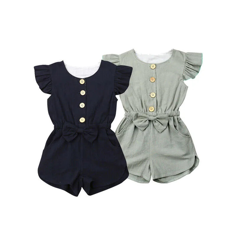 Zauberhafter Kinder-Jumpsuit mit Schleife und Knöpfen