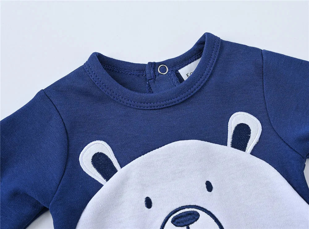 Baby-Strampler mit Bärenmotiv