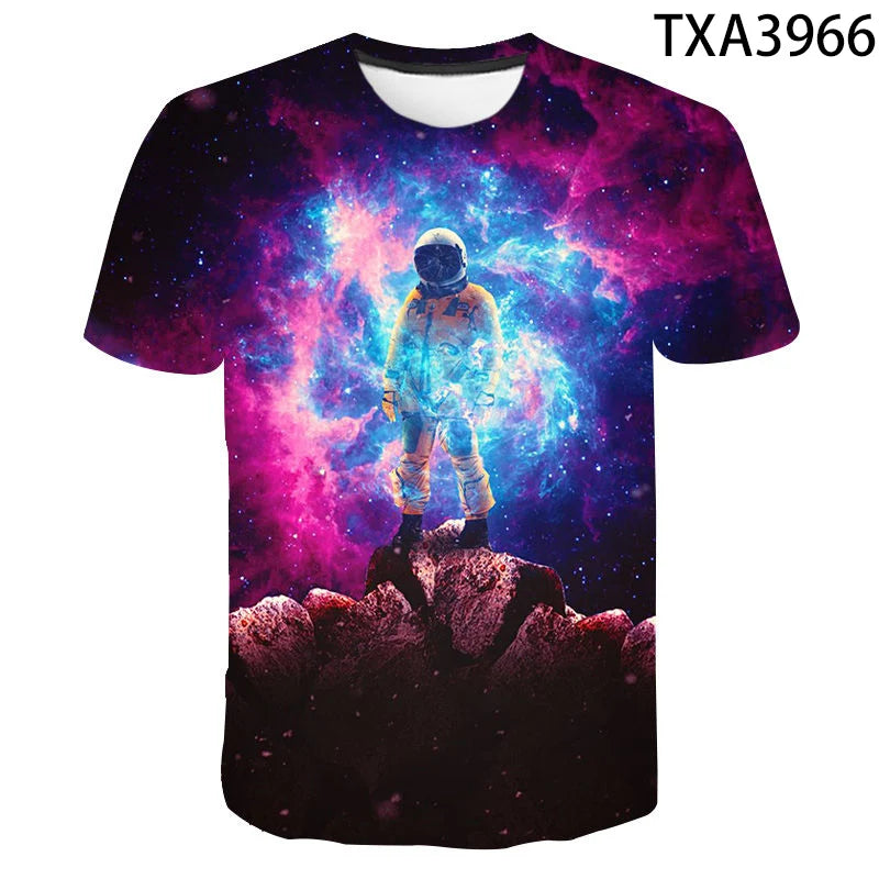 Kinder T-Shirt mit Weltraumdesign
