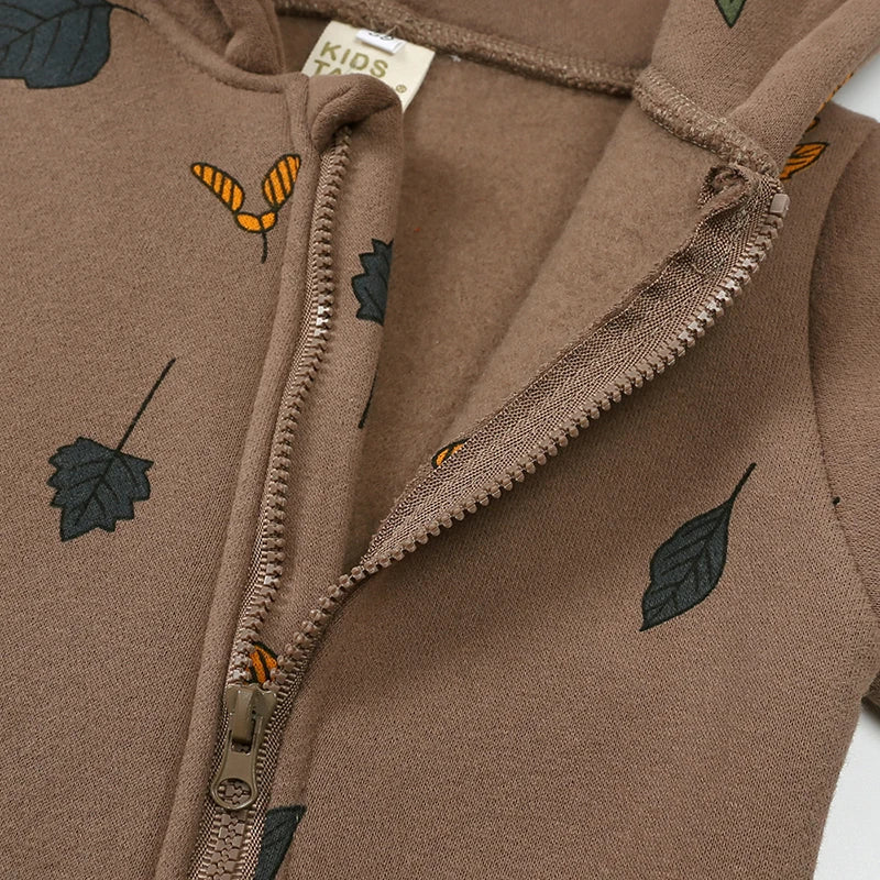Baby-Overall mit Kapuze – 19 bezaubernde Designs