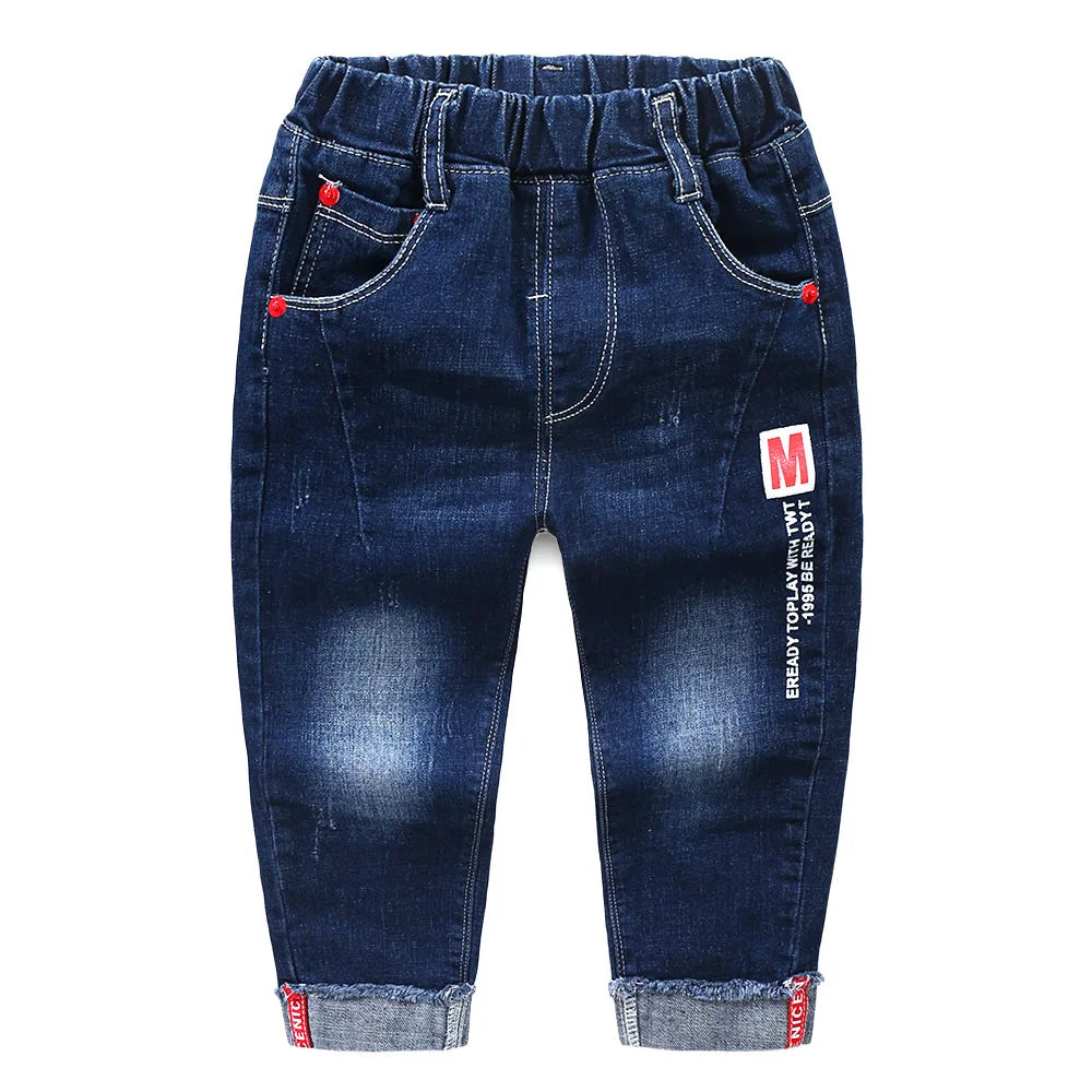 Stylische Kinderjeans