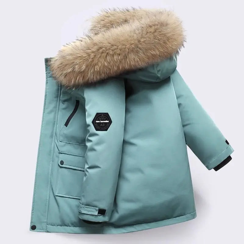 Wintertraum Kinderparka – Stilvoller Schutz für die kalte Jahreszeit