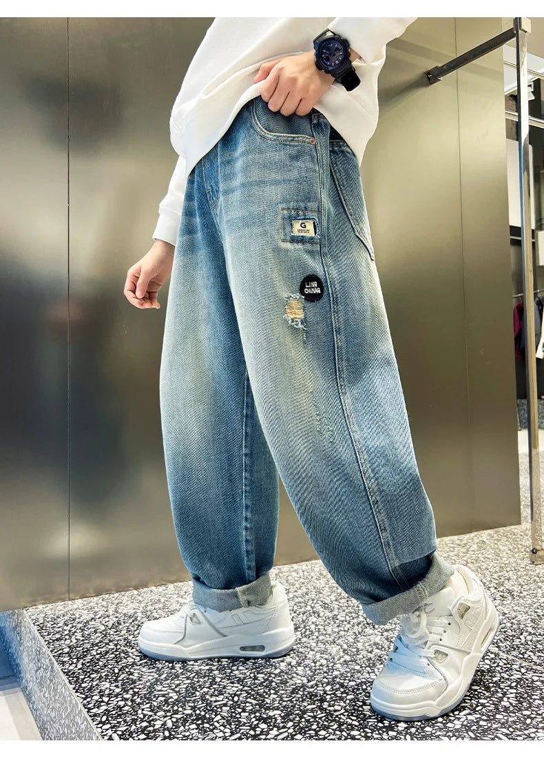 Trendige Baggy-Jeans für Kinder