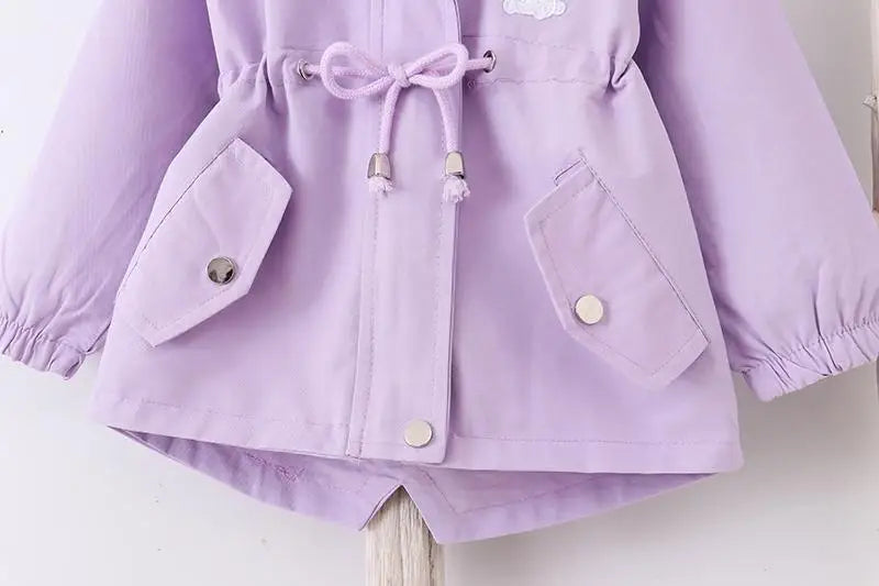 Kinderjacke mit Hasenmotiv