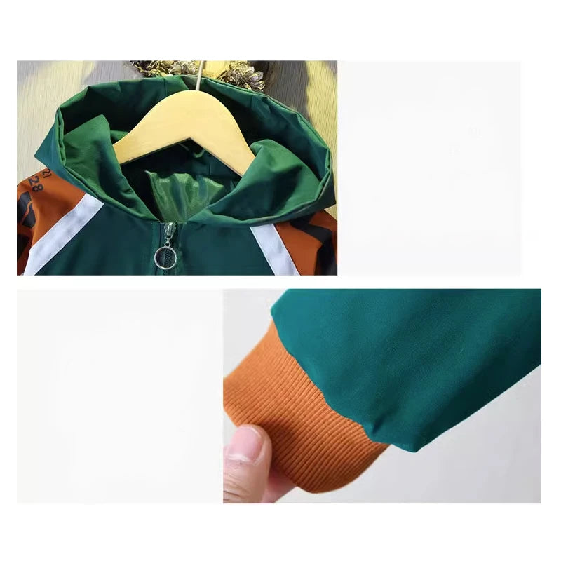 Stylische Kinderjacke mit Kapuze