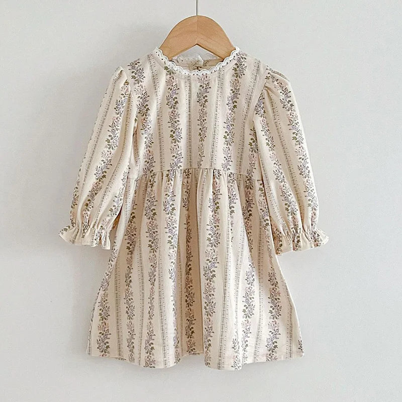Zauberhaftes Kinderkleid mit Blumenmuster – Erhältlich in den Größen 80 bis 128