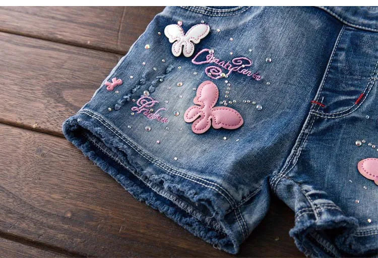 Mädchen Jeans-Latzhose mit Schmetterlingsstickerei