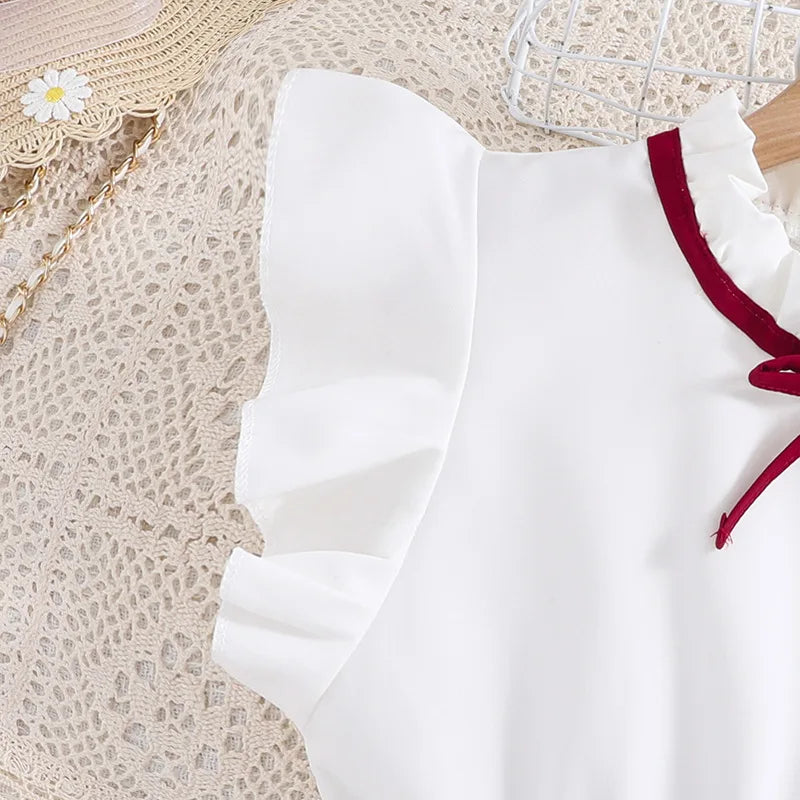Elegantes Mädchenkleid mit Plisseerock