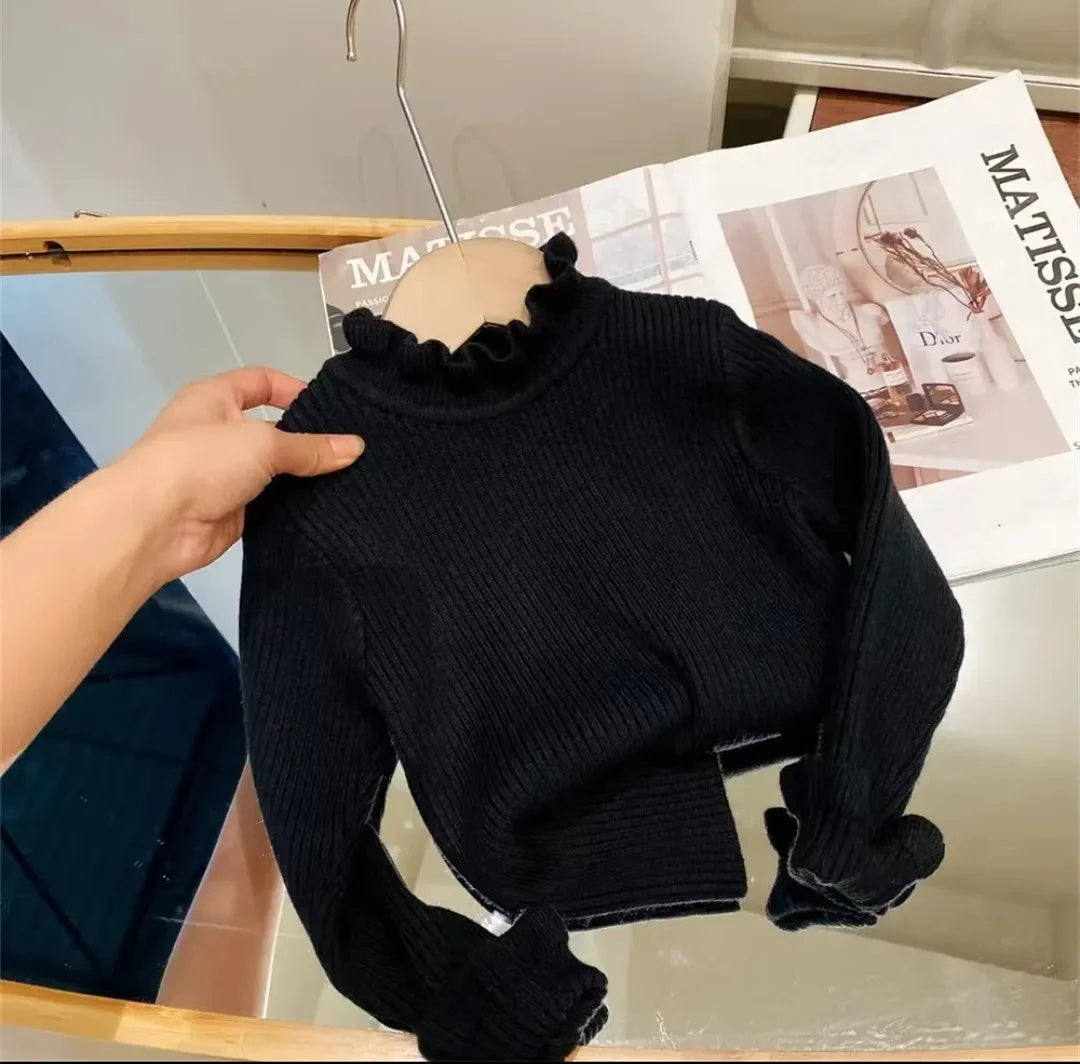 Stilvoller Rollkragenpullover für Kinder