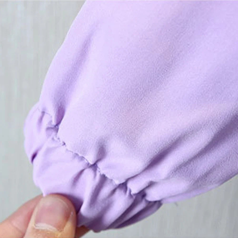 Regenjacke / Übergangsjacke mit Kapuze in Rosa mit Schmetterling-Pailletten